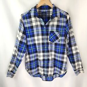American Eagle Outfitters Women's Blue Plaid Boyfriend Shirt Button Down Size M